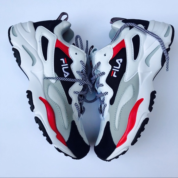 fila ray tracer white black red